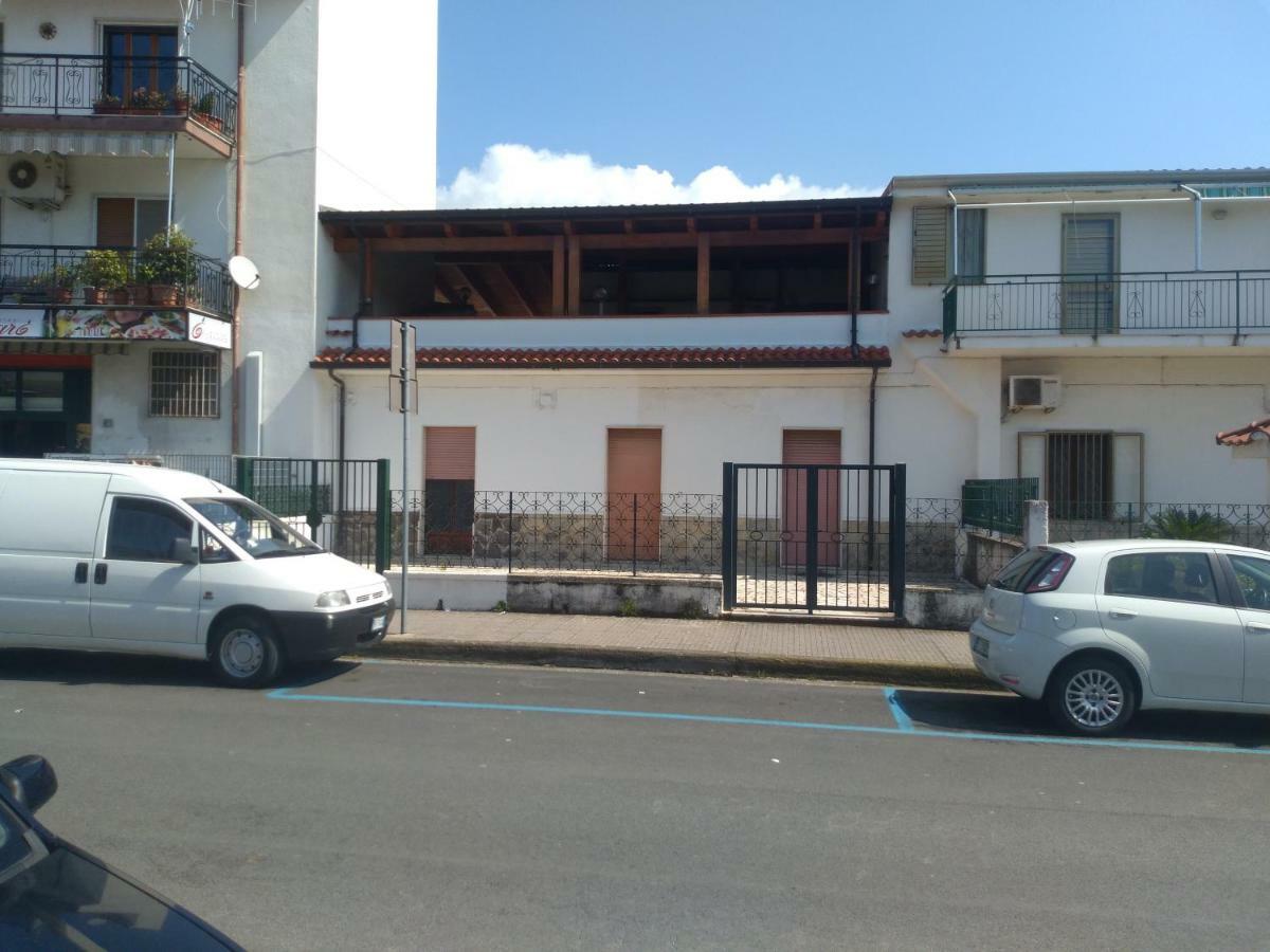 Mary&Bi Apartment Scalea Exterior photo