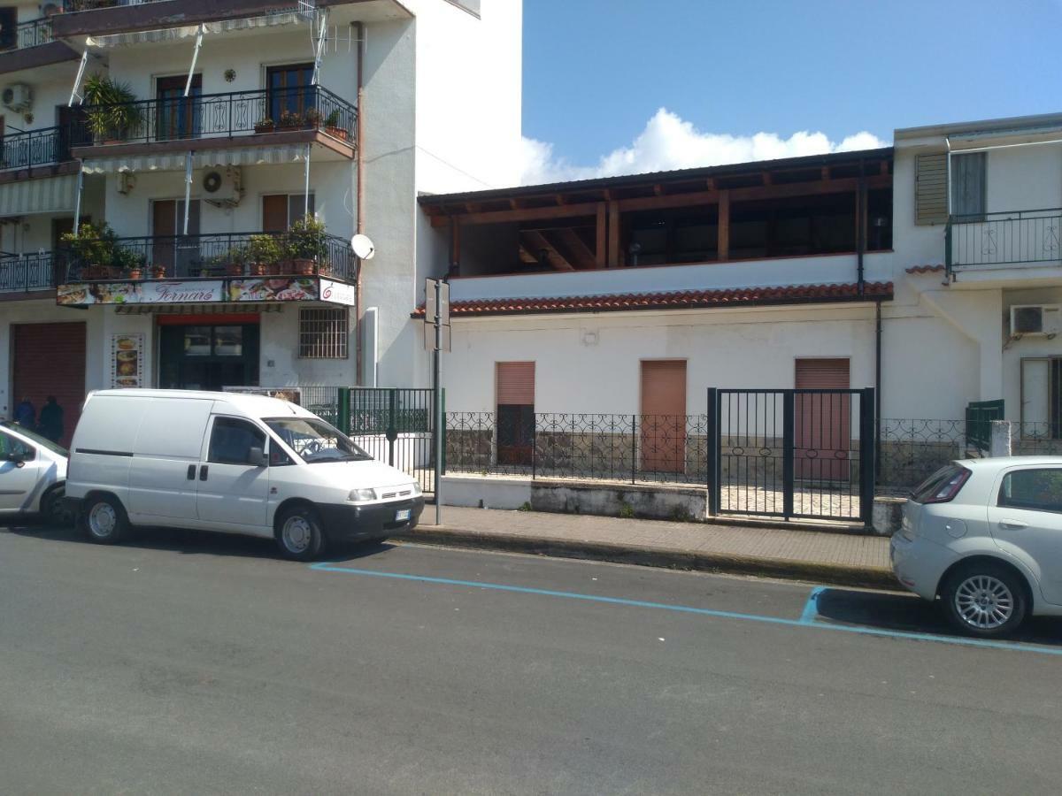 Mary&Bi Apartment Scalea Exterior photo
